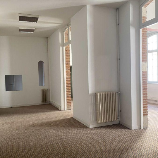  Résidences 81 : Other | ALBI (81000) | 145 m2 | 950 € 