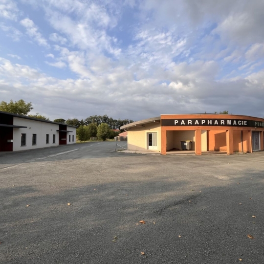  Résidences 81 : Local / Bureau | ALBI (81000) | 80 m2 | 950 € 