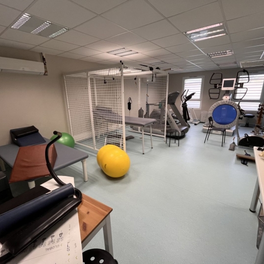  Résidences 81 : Local / Bureau | ALBI (81000) | 80 m2 | 950 € 