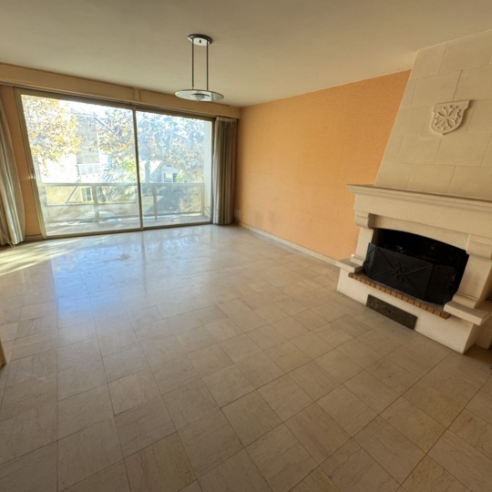 Résidences 81 : Apartment | ALBI (81000) | 205 m2 | 990 € 