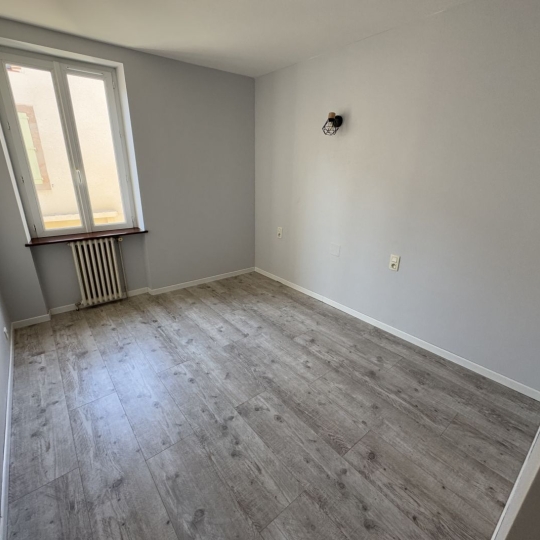  Résidences 81 : Apartment | REALMONT (81120) | 94 m2 | 670 € 
