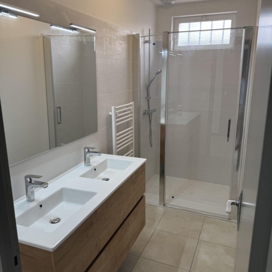  Résidences 81 : Maison / Villa | ALBI (81000) | 87 m2 | 900 € 
