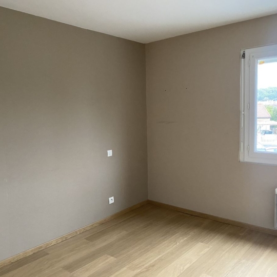  Résidences 81 : Local / Bureau | SAINT-JUERY (81160) | 75 m2 | 700 &euro; 