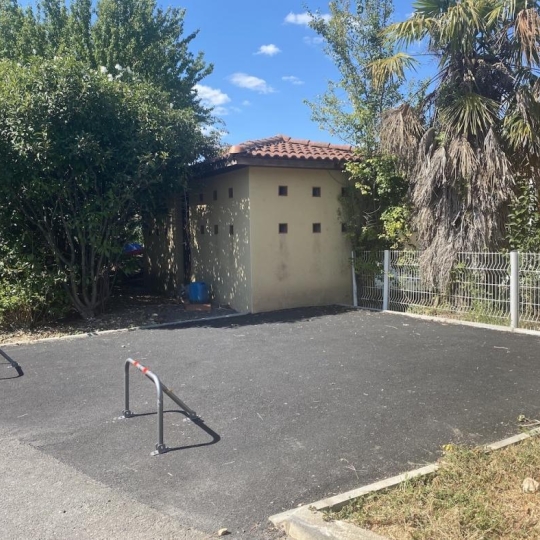  Résidences 81 : Garage / Parking | ALBI (81000) | 0 m2 | 3 500 € 