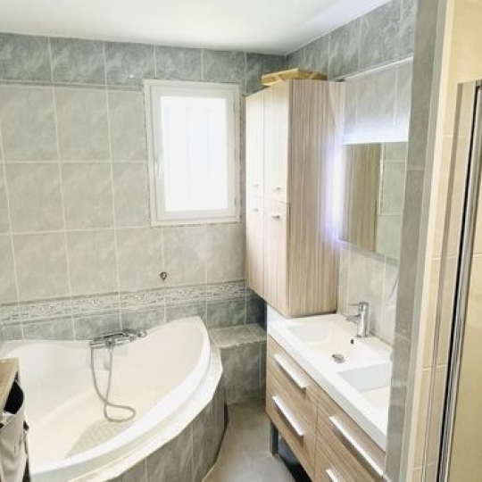  Résidences 81 : Maison / Villa | ALBI (81000) | 117 m2 | 315 000 € 