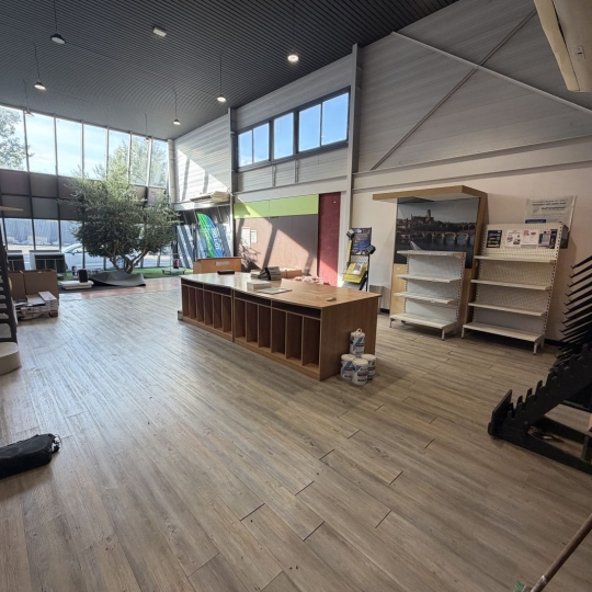  Résidences 81 : Local / Bureau | PUYGOUZON (81990) | 700 m2 | 475 000 &euro; 