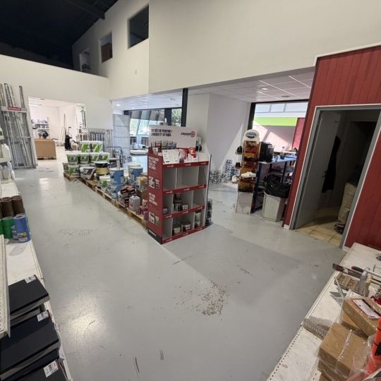  Résidences 81 : Local / Bureau | PUYGOUZON (81990) | 700 m2 | 475 000 &euro; 