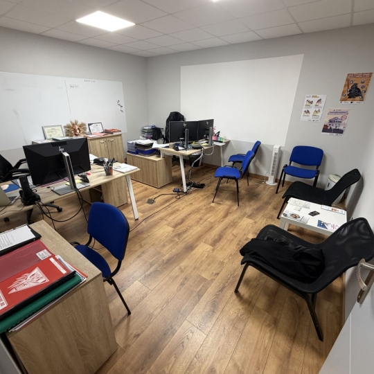  Résidences 81 : Local / Bureau | PUYGOUZON (81990) | 700 m2 | 475 000 &euro; 