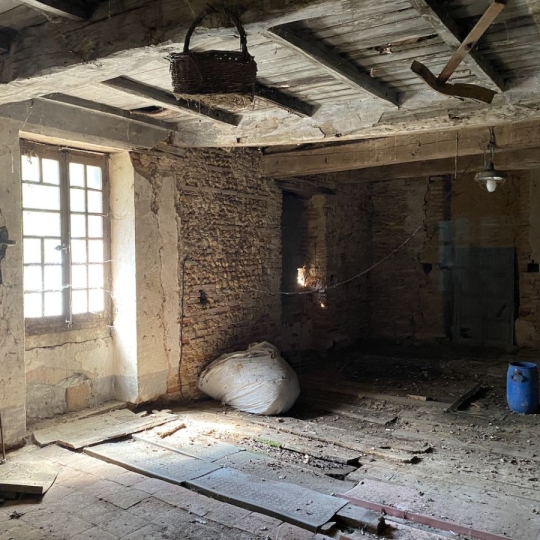  Résidences 81 : Maison / Villa | ALBI (81000) | 350 m2 | 200 000 &euro; 