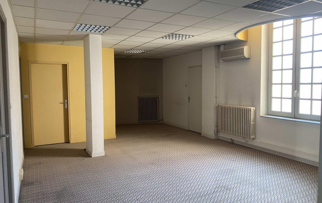 Résidences 81 : Local / Bureau | ALBI (81000) | 145 m2 | 1 100 € 