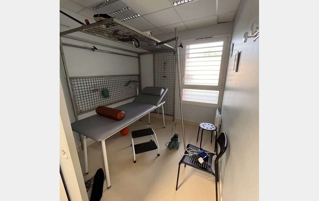 Résidences 81 : Local / Bureau | ALBI (81000) | 80 m2 | 950 € 