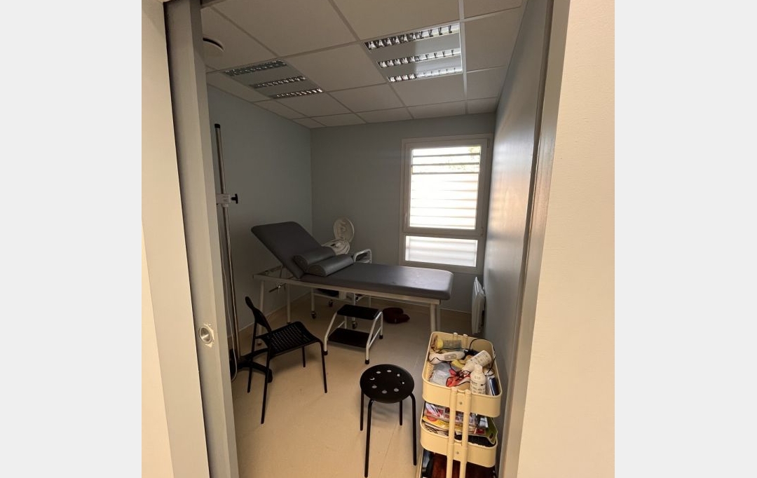 Résidences 81 : Local / Bureau | ALBI (81000) | 80 m2 | 950 € 