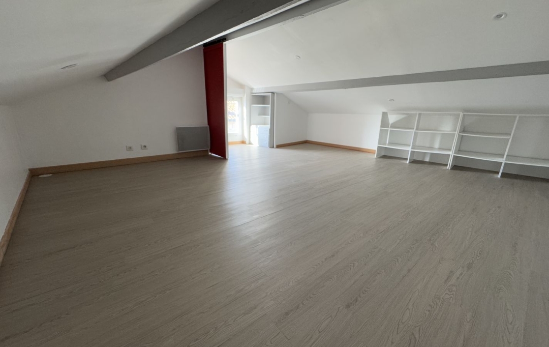 Résidences 81 : Maison / Villa | REALMONT (81120) | 31 m2 | 520 &euro; 