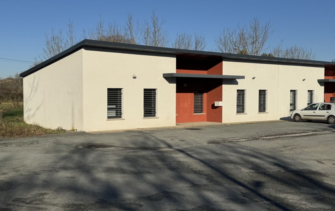 Résidences 81 : Local / Bureau | LABOUTARIE (81120) | 23 m2 | 250 € 