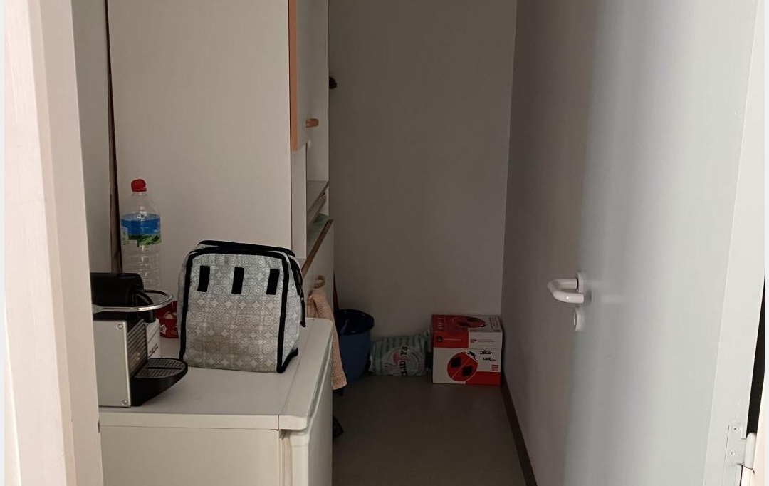 Résidences 81 : Other | ALBI (81000) | 86 m2 | 1 200 € 