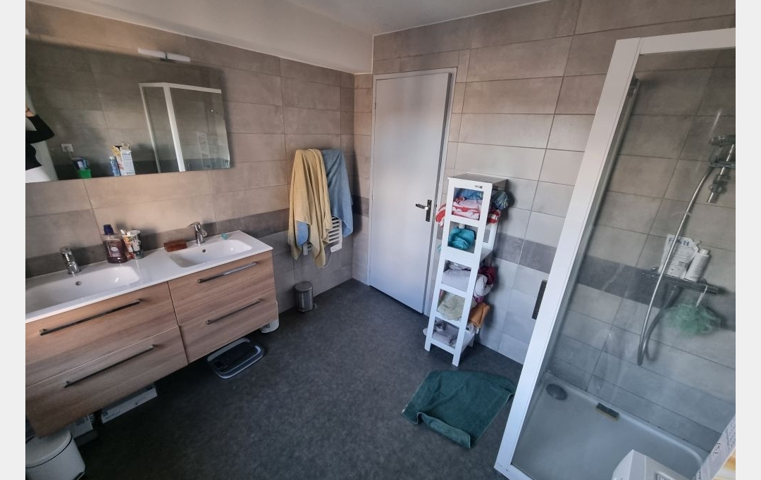 Résidences 81 : Appartement | REALMONT (81120) | 64 m2 | 550 € 