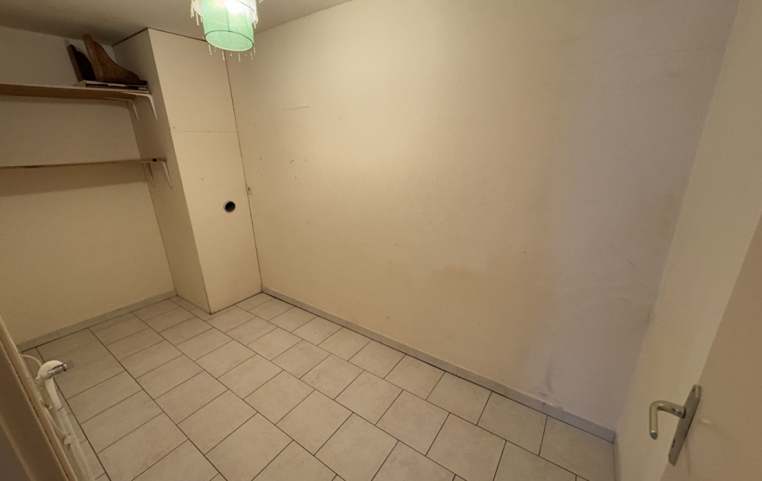 Résidences 81 : Apartment | REALMONT (81120) | 94 m2 | 670 € 