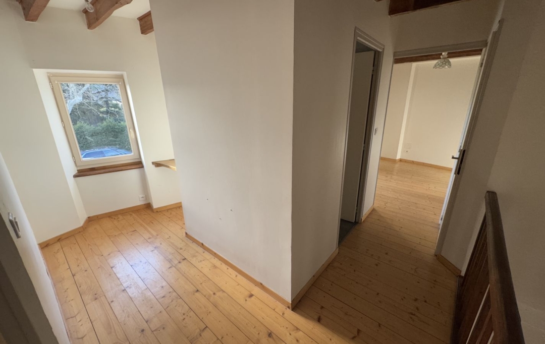 Résidences 81 : Maison / Villa | MONTDRAGON (81440) | 65 m2 | 660 € 