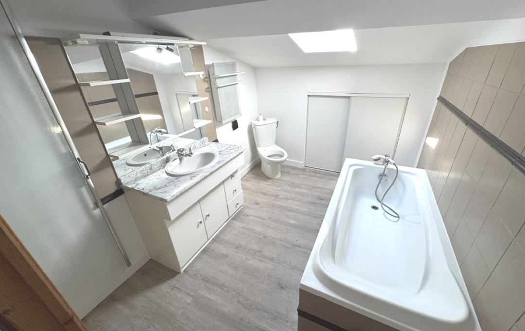 Résidences 81 : Appartement | REALMONT (81120) | 70 m2 | 580 € 