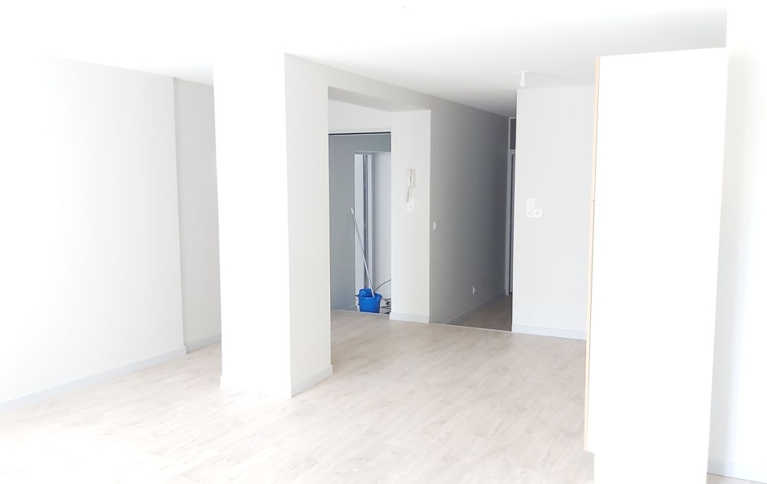 Résidences 81 : Appartement | REALMONT (81120) | 49 m2 | 450 € 