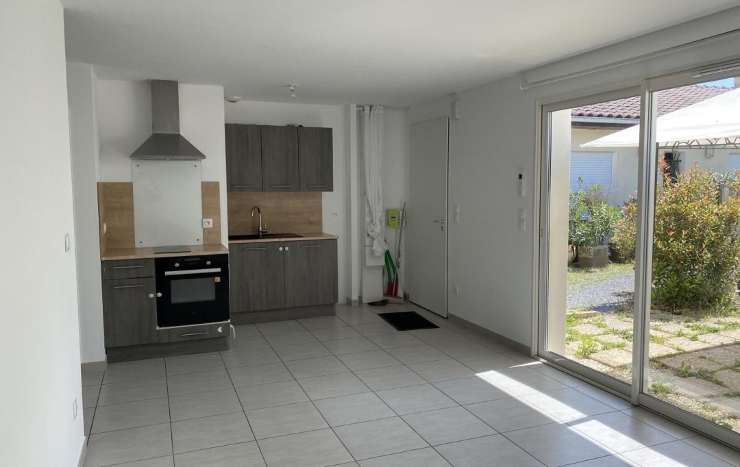 Résidences 81 : Maison / Villa | ALBI (81000) | 44 m2 | 570 € 