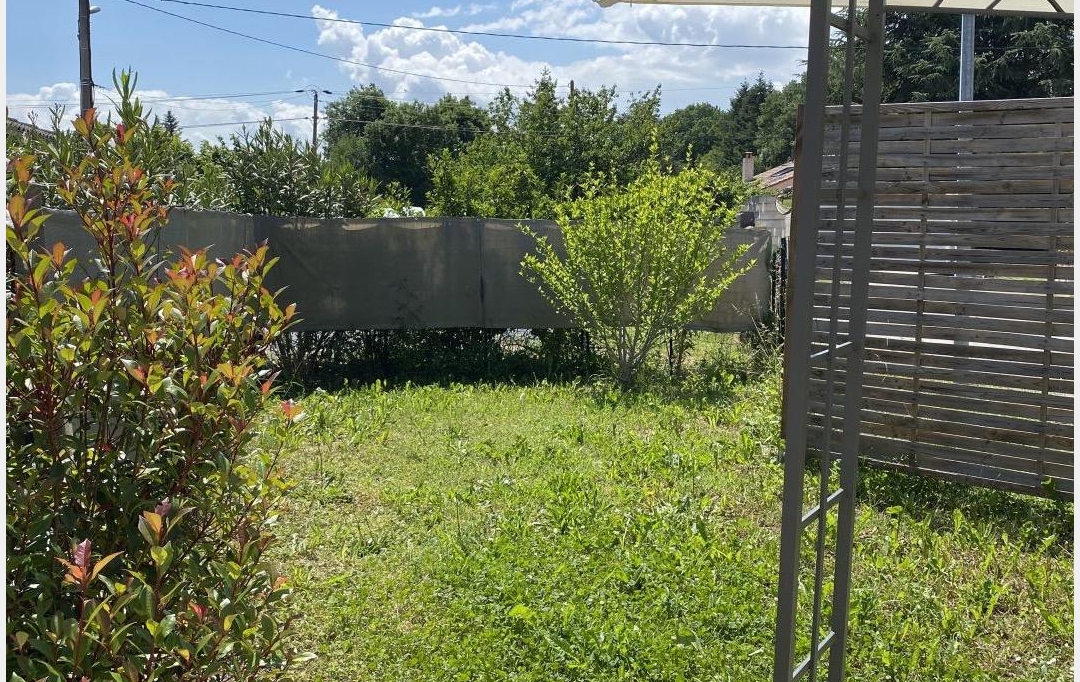 Résidences 81 : Maison / Villa | ALBI (81000) | 44 m2 | 570 € 