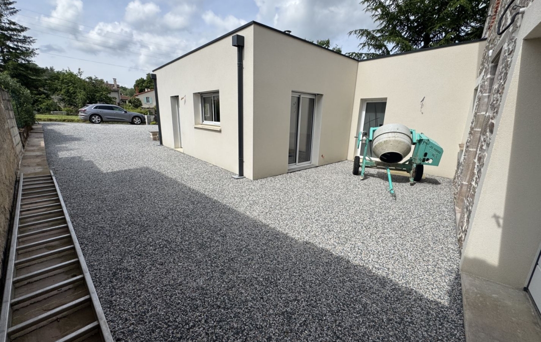 Résidences 81 : Maison / Villa | REALMONT (81120) | 104 m2 | 750 € 