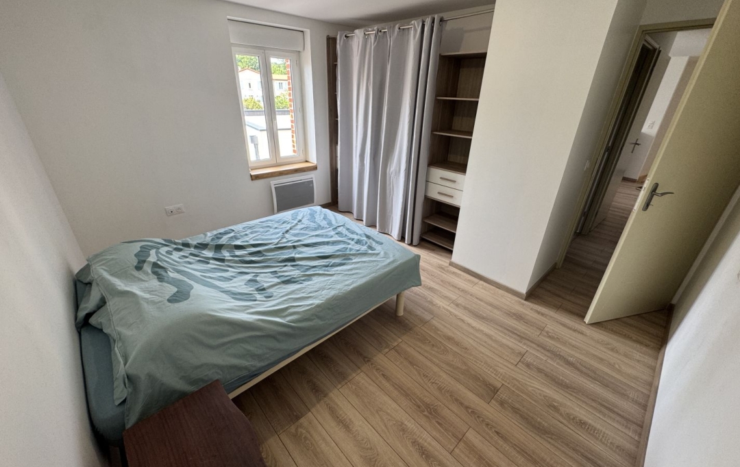 Résidences 81 : Maison / Villa | REALMONT (81120) | 104 m2 | 750 € 