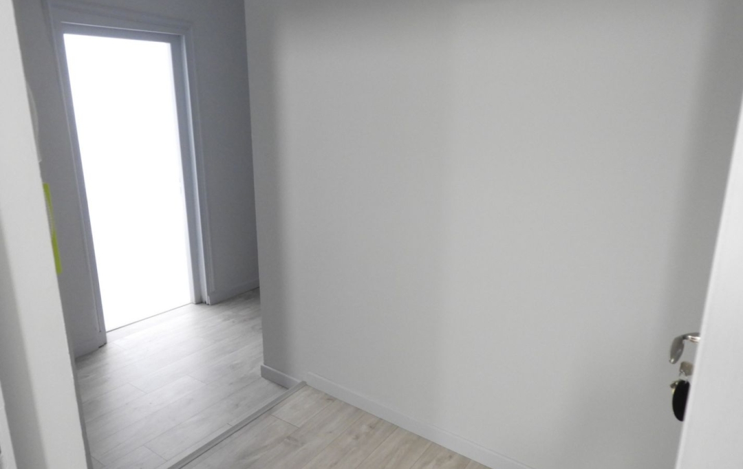 Résidences 81 : Apartment | REALMONT (81120) | 83 m2 | 550 € 