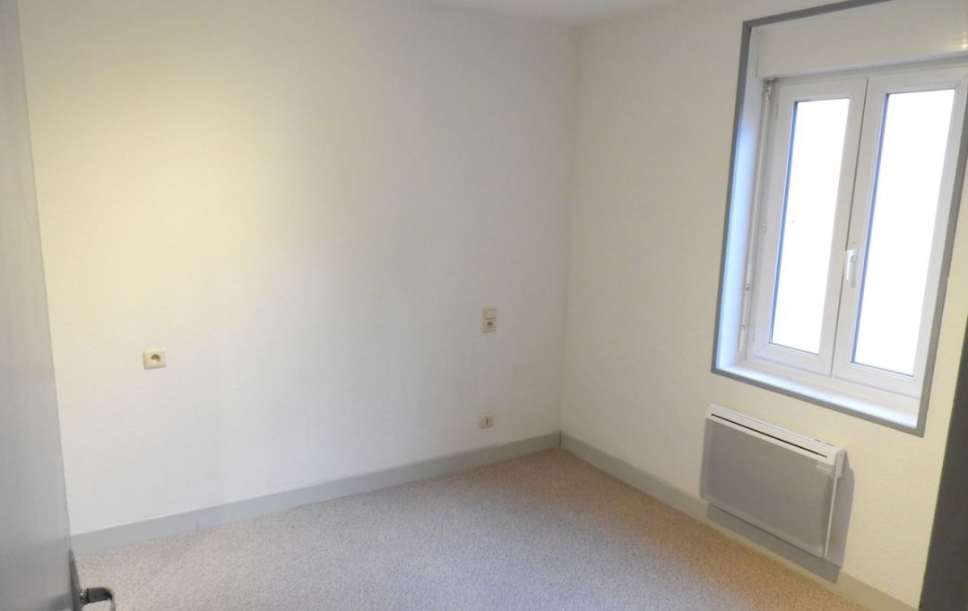 Résidences 81 : Appartement | REALMONT (81120) | 20 m2 | 320 € 