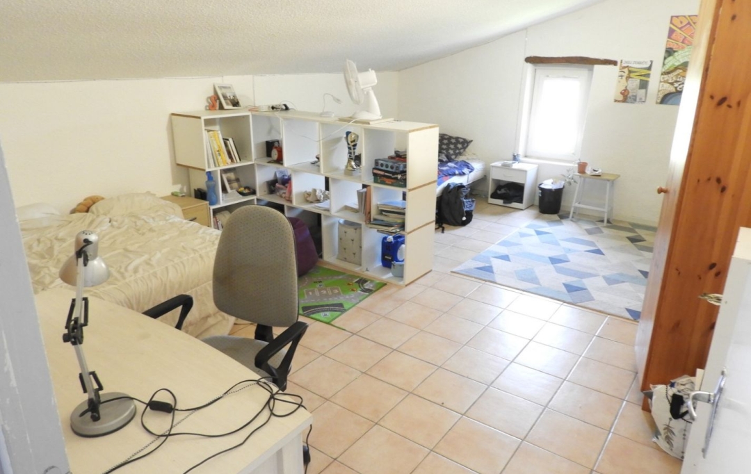 Résidences 81 : House | LOMBERS (81120) | 180 m2 | 1 000 € 