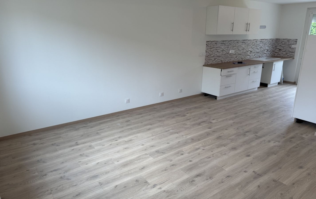 Résidences 81 : Maison / Villa | ALBI (81000) | 87 m2 | 900 € 