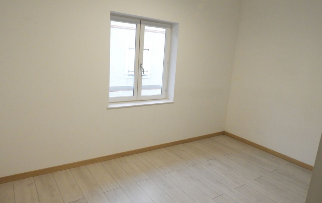 Résidences 81 : Appartement | REALMONT (81120) | 65 m2 | 520 € 