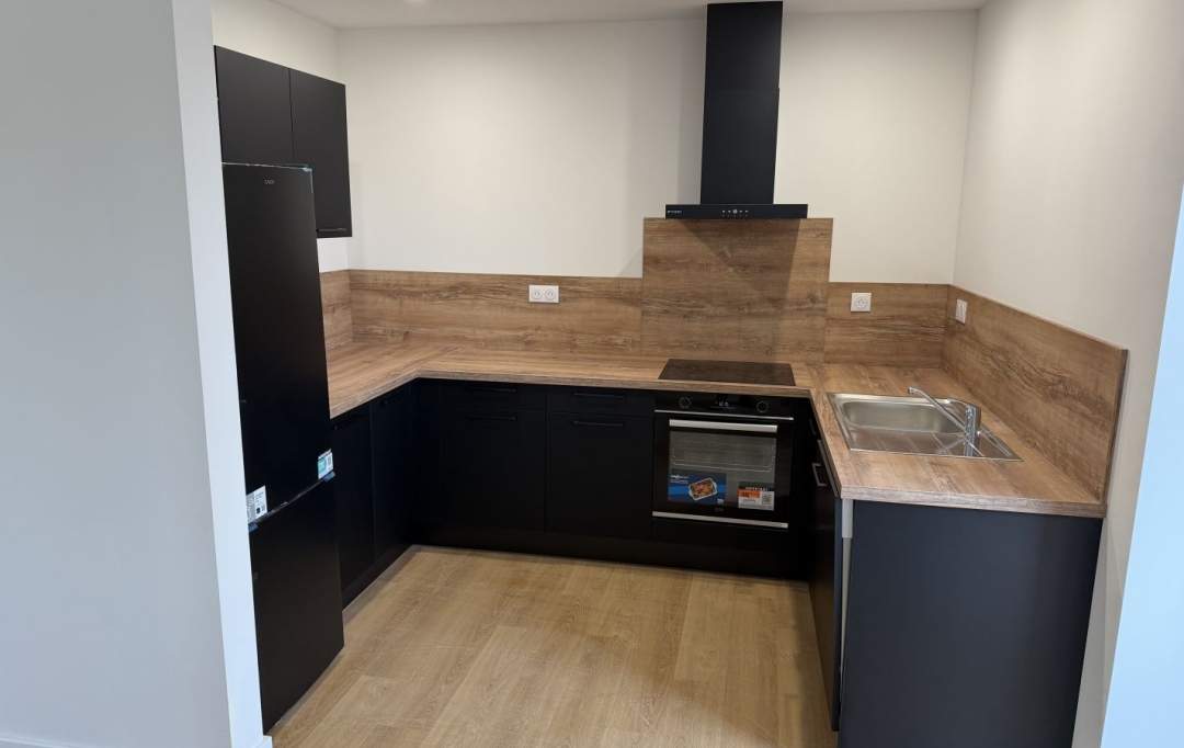 Résidences 81 : Apartment | REALMONT (81120) | 96 m2 | 875 &euro; 