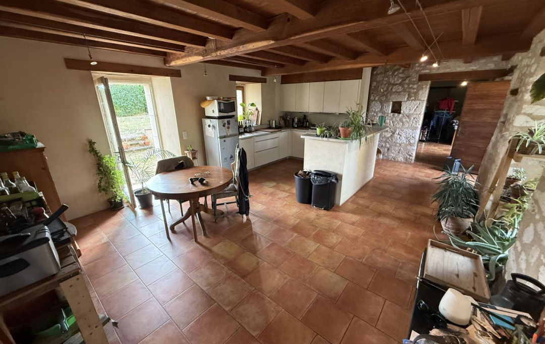 Résidences 81 : Maison / Villa | MONTDRAGON (81440) | 174 m2 | 1 250 &euro; 