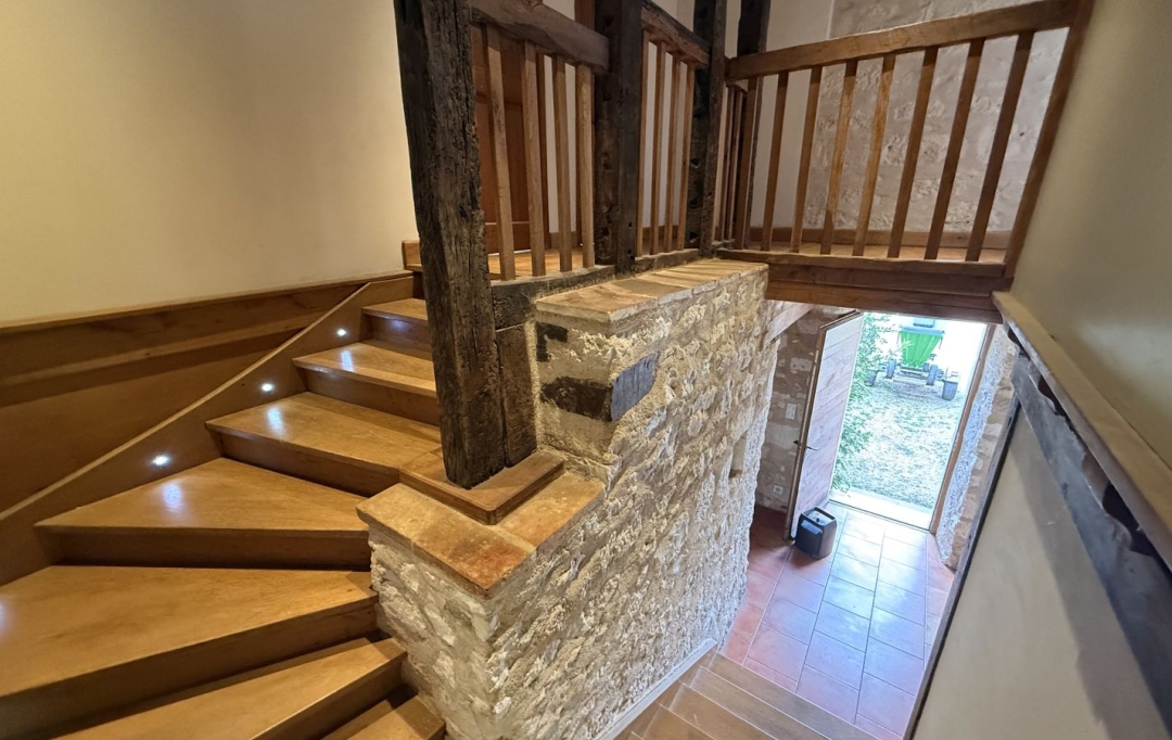 Résidences 81 : Maison / Villa | MONTDRAGON (81440) | 174 m2 | 1 250 &euro; 