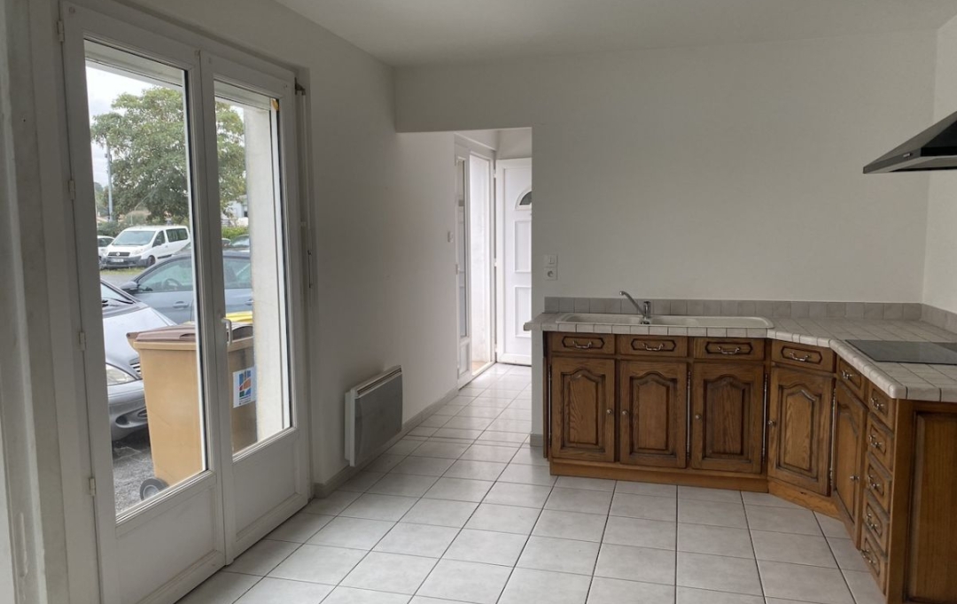 Résidences 81 : Local / Bureau | SAINT-JUERY (81160) | 75 m2 | 700 &euro; 