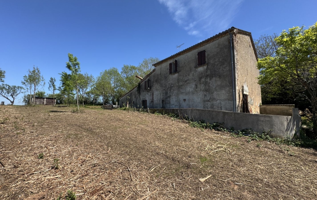 Résidences 81 : House | ALBI (81000) | 203 m2 | 139 000 € 