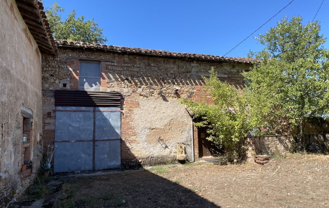 Résidences 81 : Maison / Villa | ALBI (81000) | 350 m2 | 200 000 &euro; 