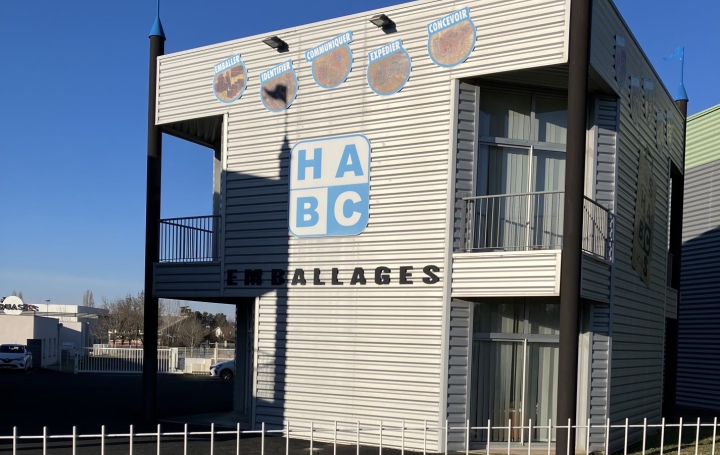  Résidences 81 Autres | ALBI (81000) | 86 m2 | 1 200 € 