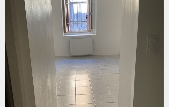 Studio   ALBI  16 m2 400 € 